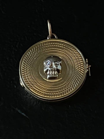 memento mori multi locket